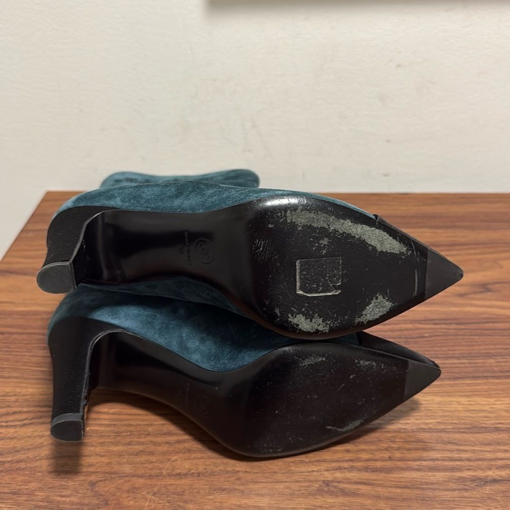Chanel 2017 Gabrielle Coco Satin Suede Mid Calf Boots. Size 38. Green/Black. - Picture 6 of 13